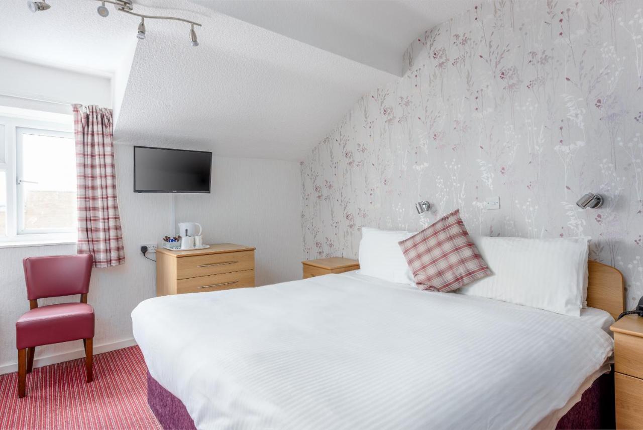 Somerset Hotel
